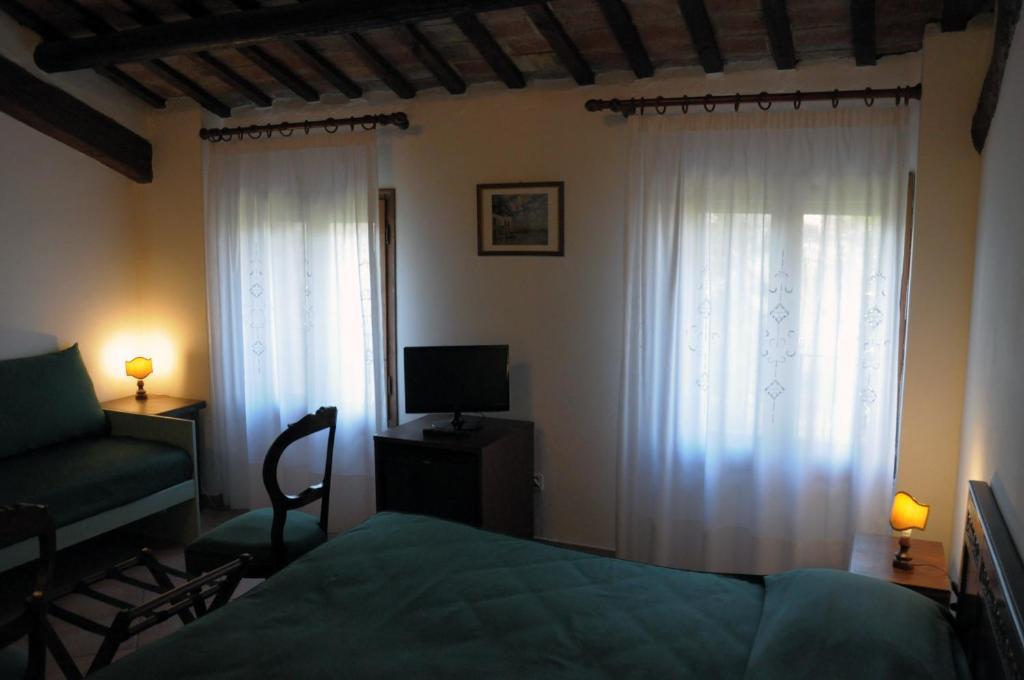 Agriturismo-R&B Corte dei Gioghi Ferrara Cameră foto